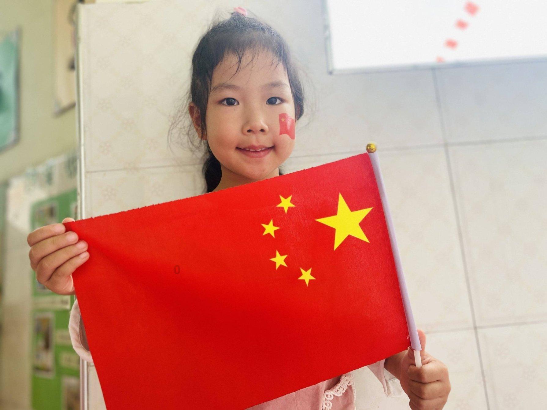 十二生肖中，你觉得小心谨慎，做事缜密的生肖蛇离不开哪些人呢？游戏画面