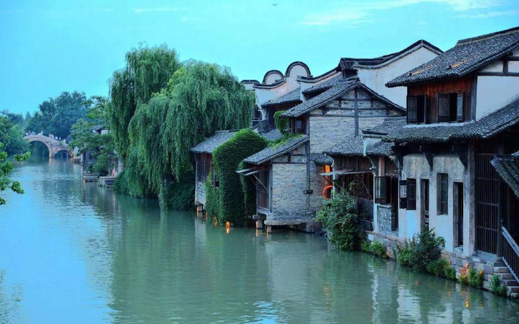 探索神秘房间